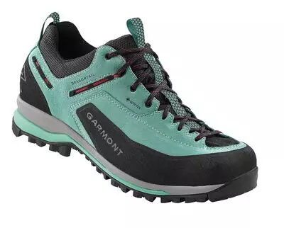 Chaussures de randonnée approche