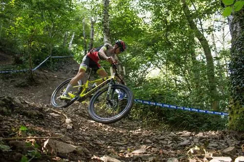 faire une micro-aventure vtt en france